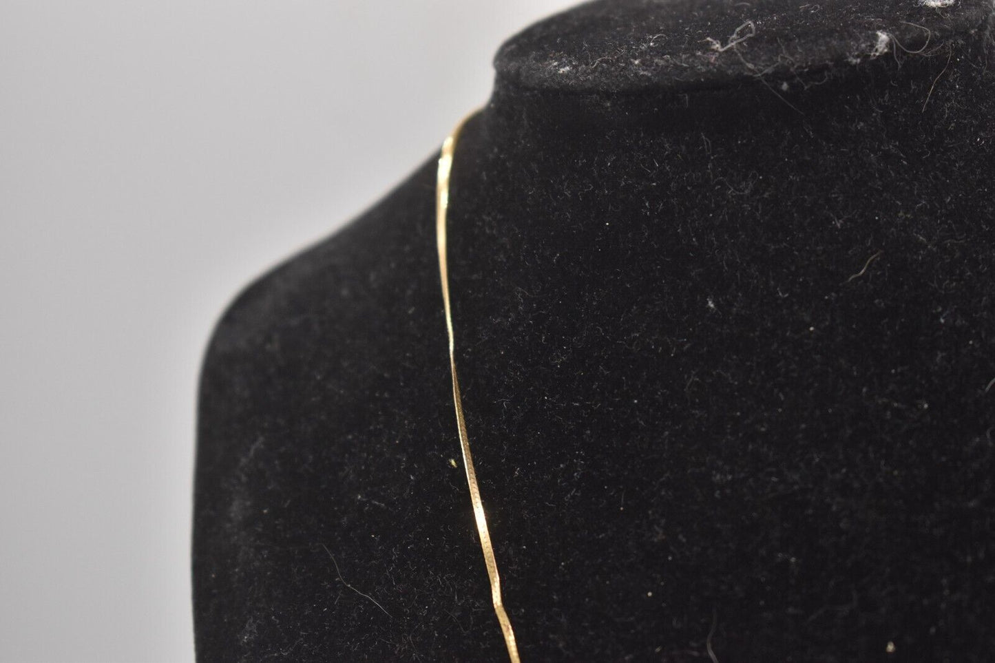 Vintage 9ct Yellow Gold Herringbone Necklace Chain 46cm - Hallmarked